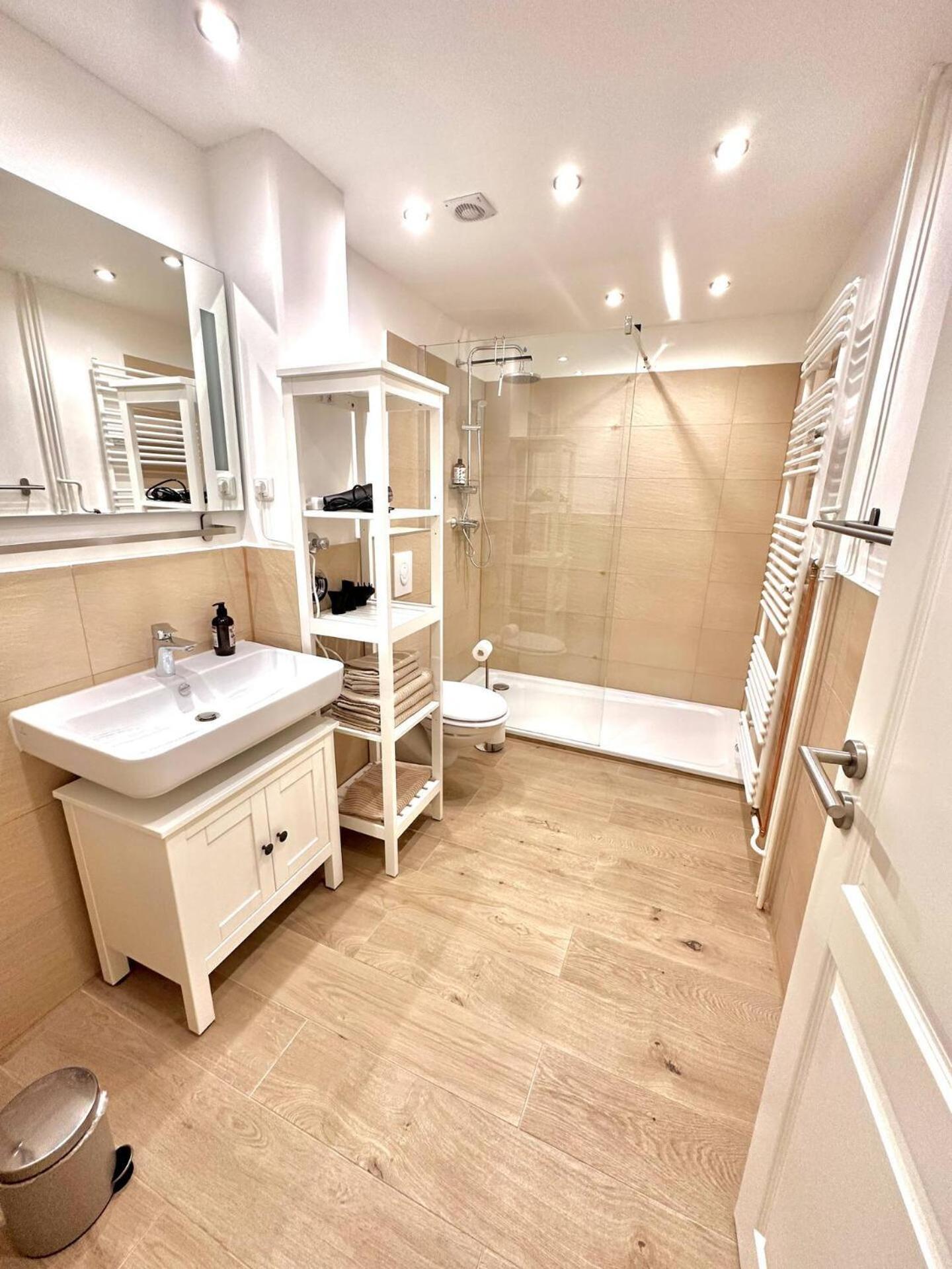 Mundsburger Damm 30 In Hamburg Villa ภายนอก รูปภาพ